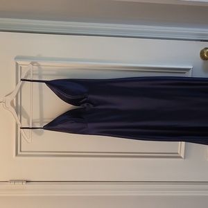 NOX Anabel Navy Gown sz M